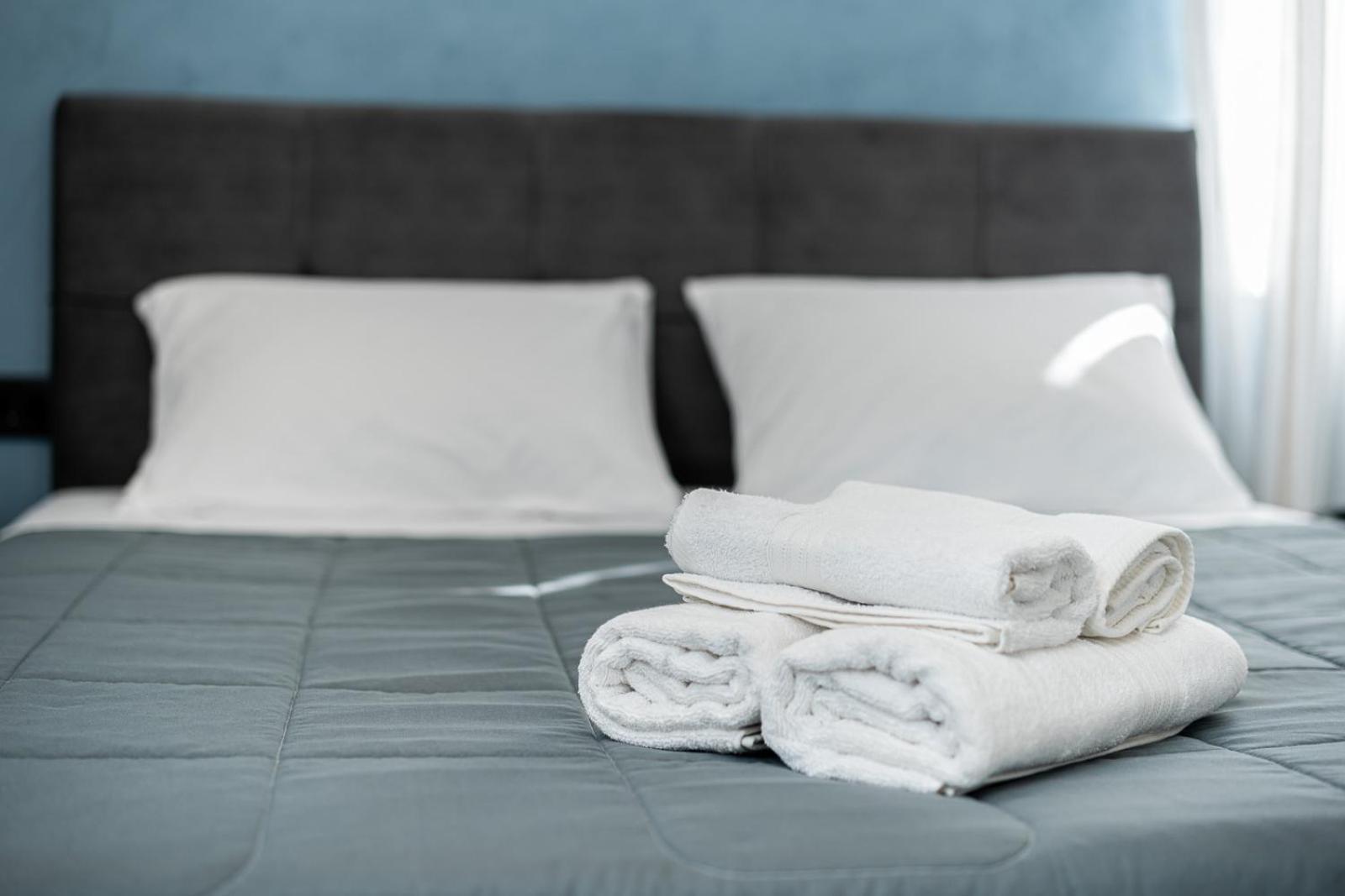Modern 3 Bedroom Luxury Apartment Thessaloniki Buitenkant foto