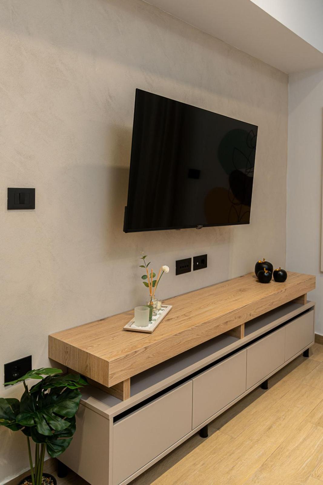 Modern 3 Bedroom Luxury Apartment Thessaloniki Buitenkant foto