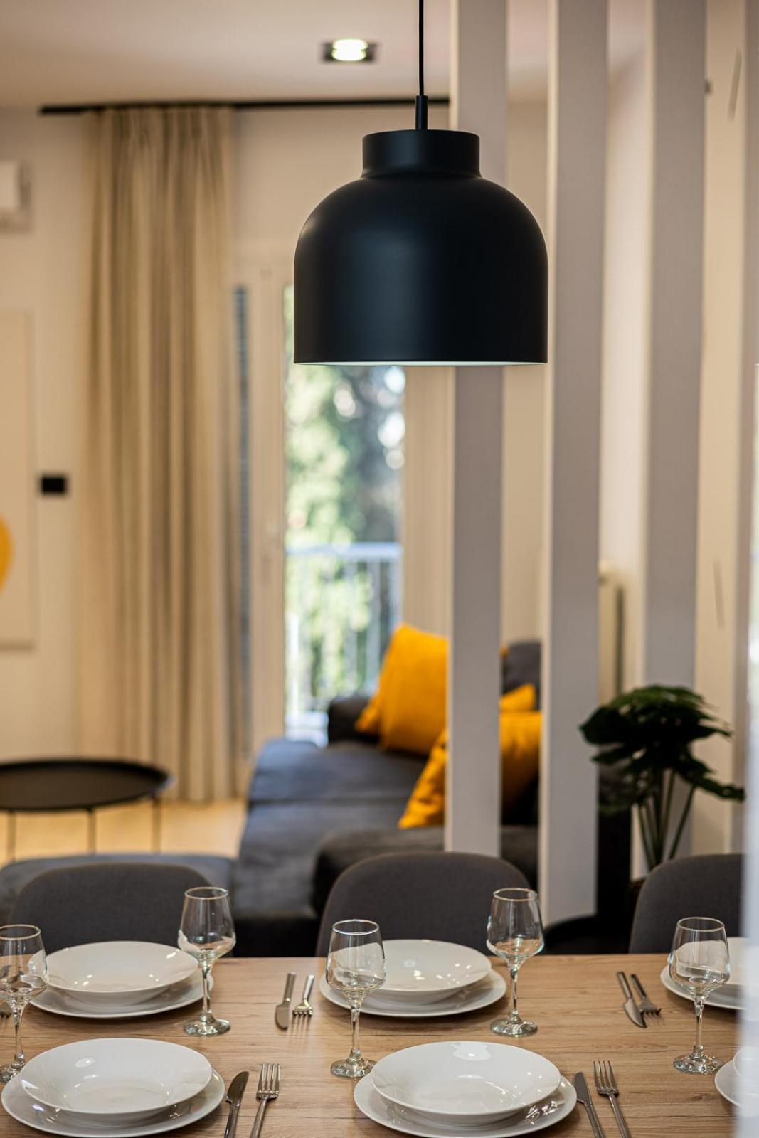 Modern 3 Bedroom Luxury Apartment Thessaloniki Buitenkant foto