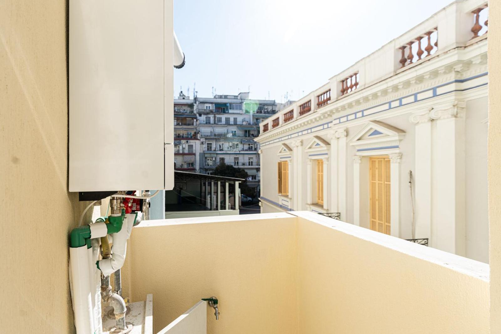 Modern 3 Bedroom Luxury Apartment Thessaloniki Buitenkant foto