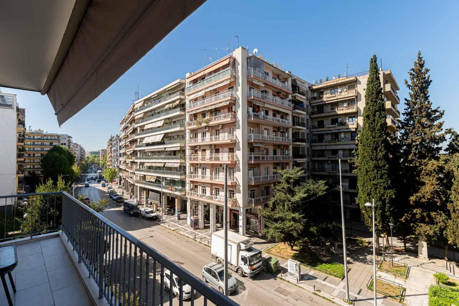 Modern 3 Bedroom Luxury Apartment Thessaloniki Buitenkant foto